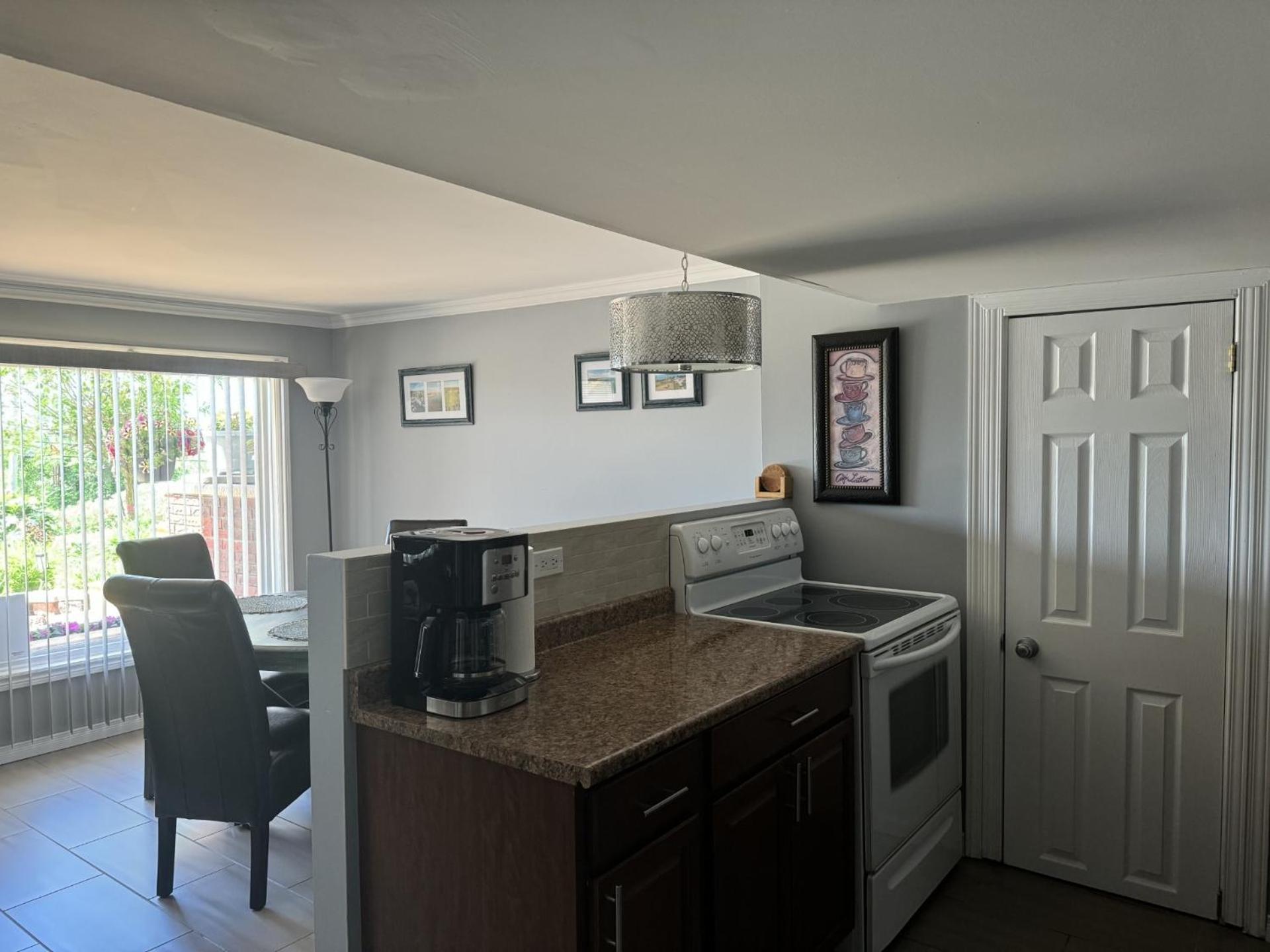 Lazy Dayz Vacation Rental Picton Eksteriør bilde